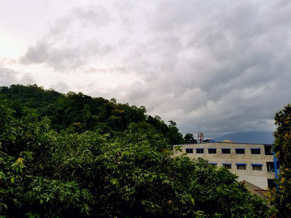 Queens Mount Канди Экстерьер фото